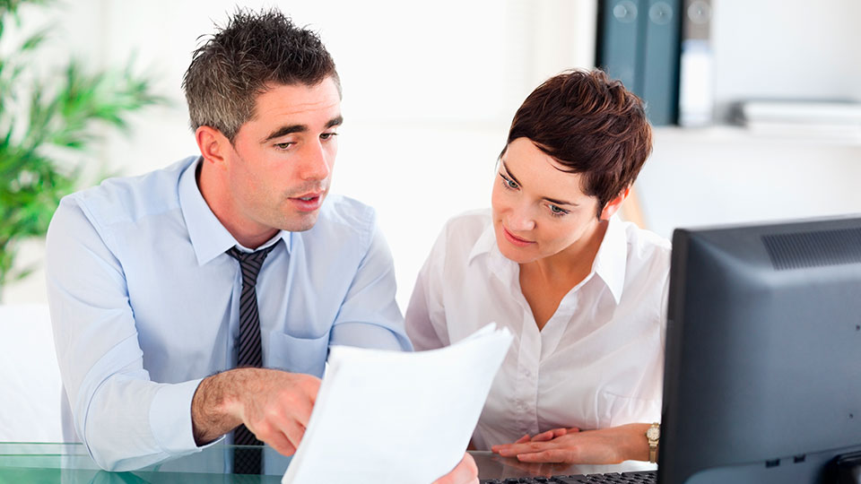 Professionelle Neukundengewinnung Frau und Mann