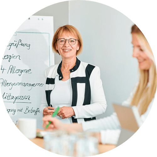 Gesa-Dannemann-haelt-ein-Ernaehrungsseminar-bei-apetito