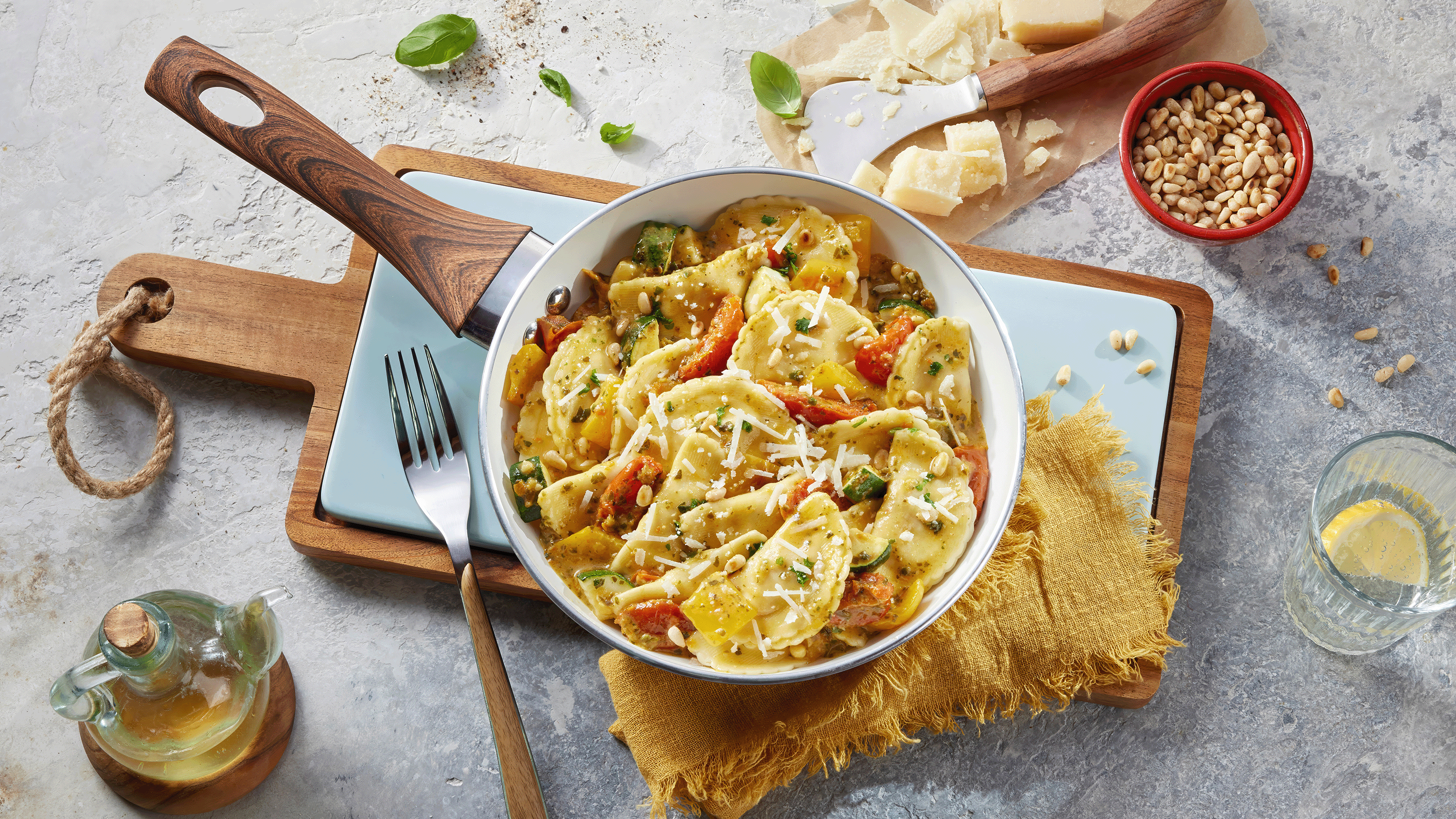 Cappelletti-Pesto-Pfanne-Hero-Image