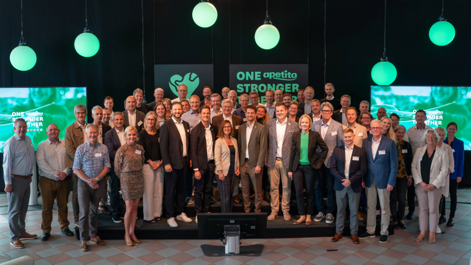 Gruppenbild des internationalen Managementmeetings