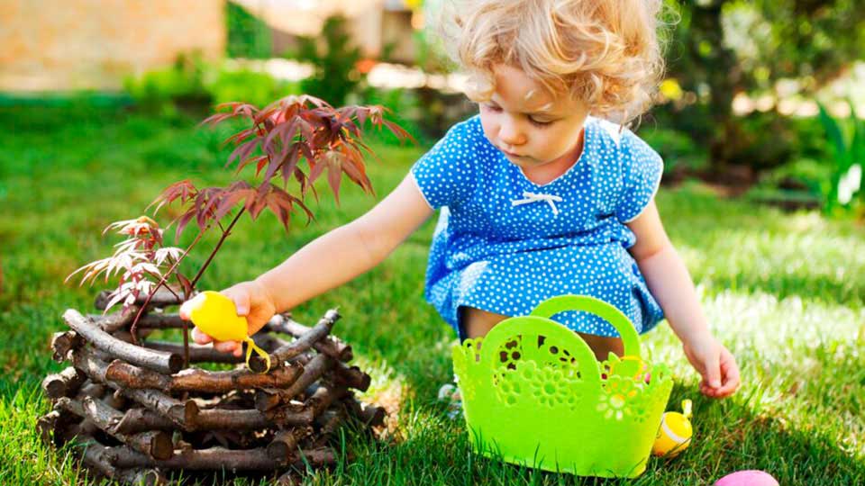 apetito-Magazin_Kind sucht Ostereier