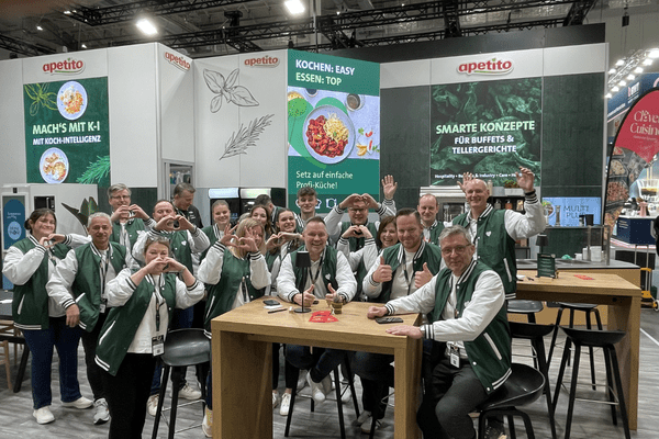 Bild von eine Gruppe von Menschen