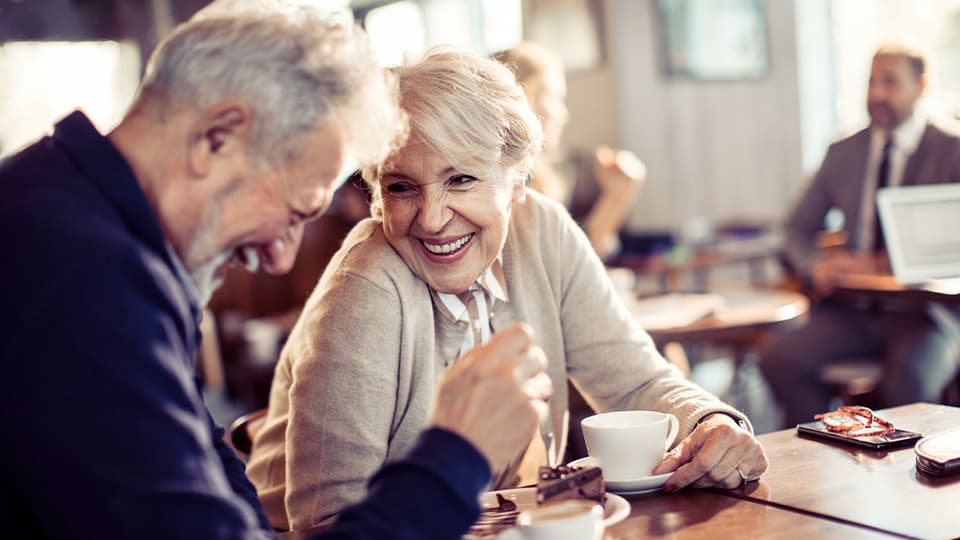 senioren-wohnbereichskonzept-zuhause-gefuehl