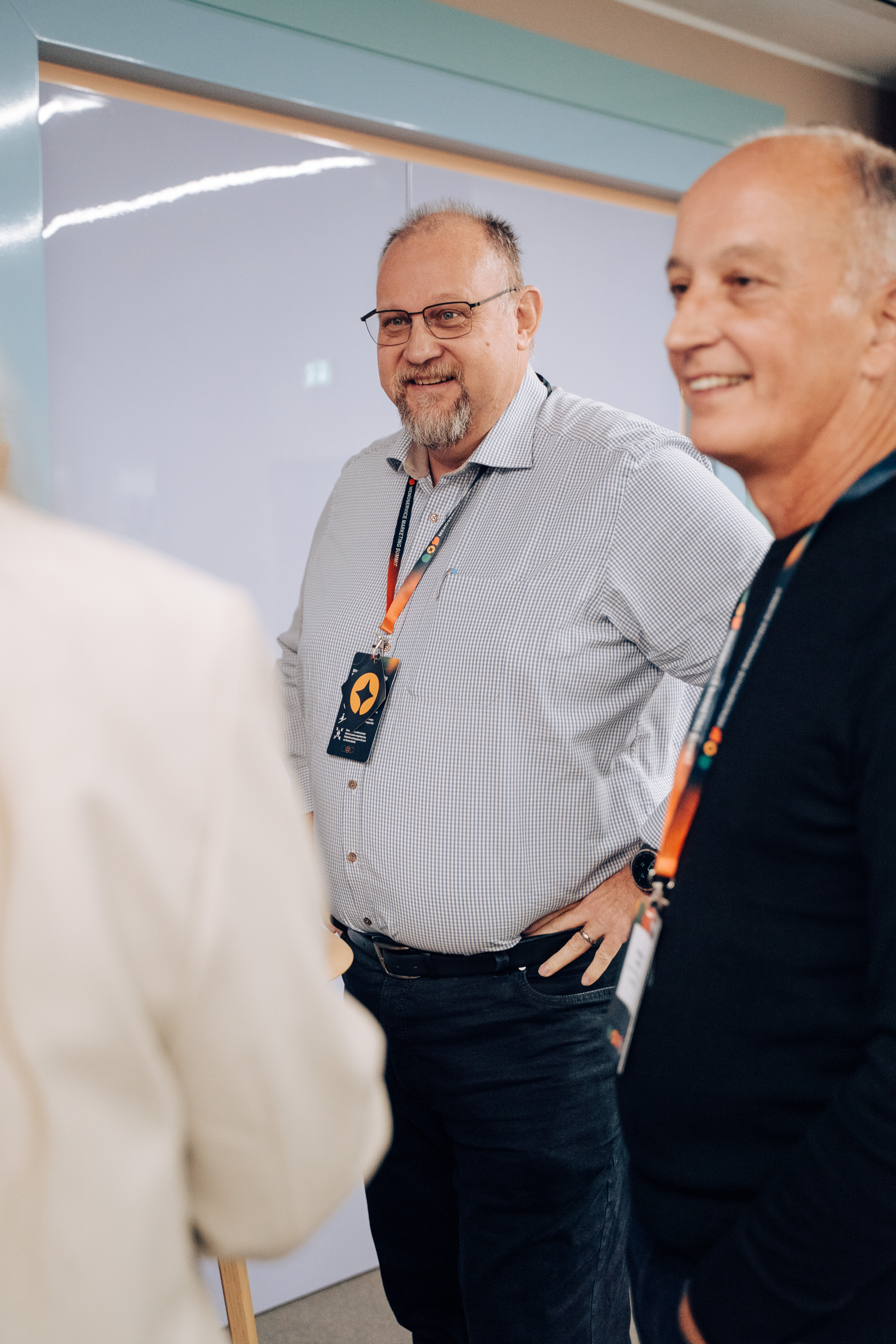 Menueservice-Marketing-Summit_Teilnehmer im Gespräch